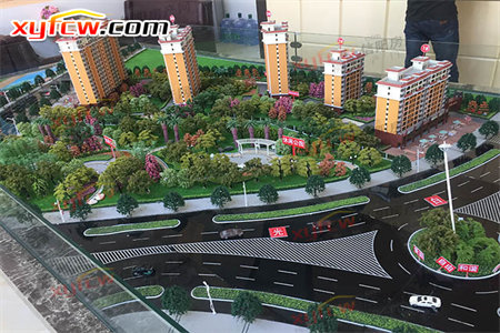 城西香山丽墅5室2厅2卫154m2毛坯房